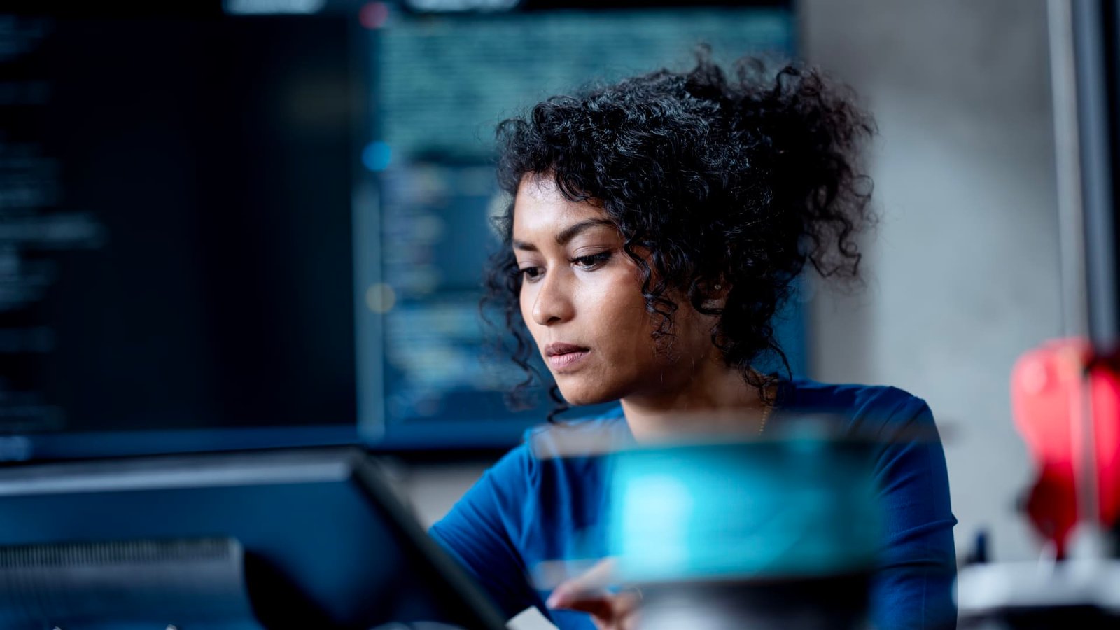 AI Evolution: Augmenting Workplaces Beyond Automation